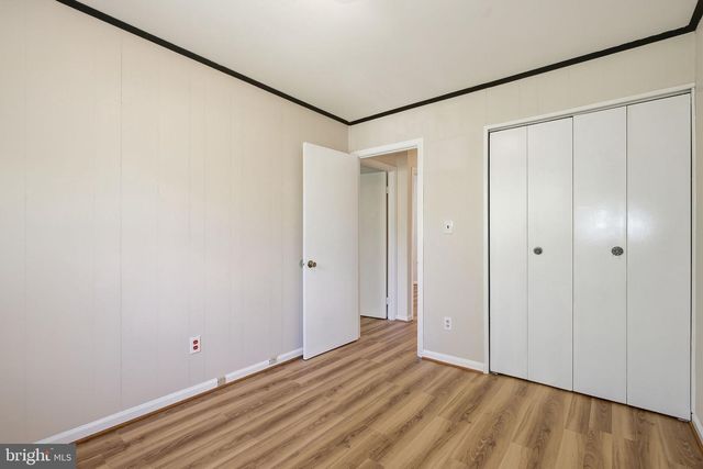 11902 ENID DR, Rockville, MD 20854