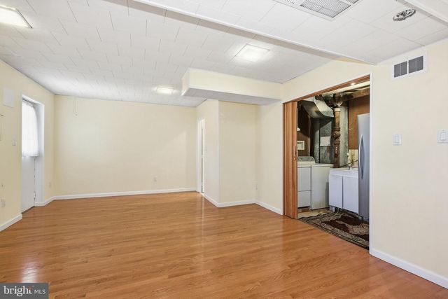 11902 ENID DR, Rockville, MD 20854