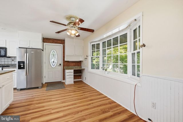 11902 ENID DR, Rockville, MD 20854