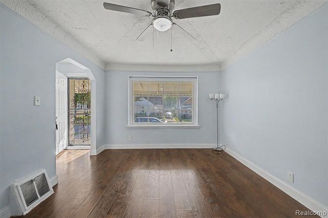 6459 Penrod Street, Detroit, MI 48228