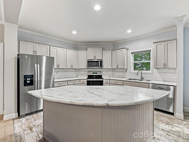 552 Bass Lake Drive, Pisgah Forest, NC 28768