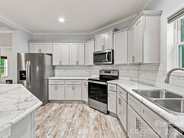 552 Bass Lake Drive, Pisgah Forest, NC 28768