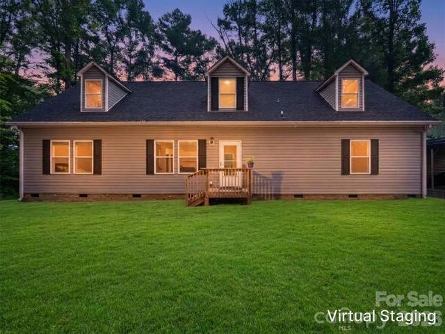 552 Bass Lake Drive, Pisgah Forest, NC 28768