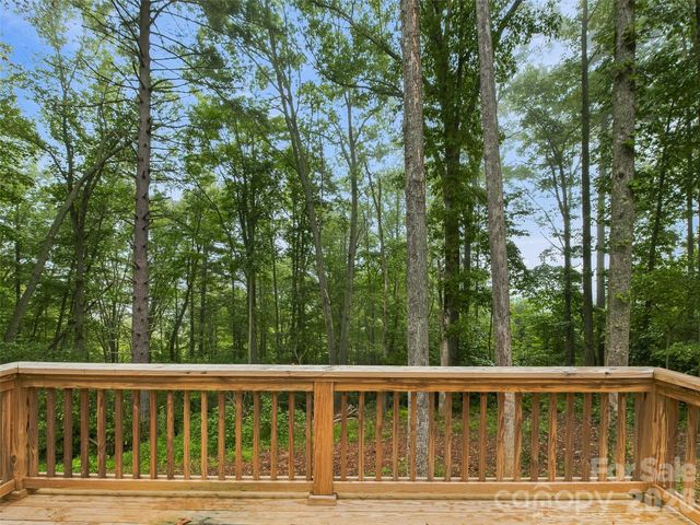 552 Bass Lake Drive, Pisgah Forest, NC 28768