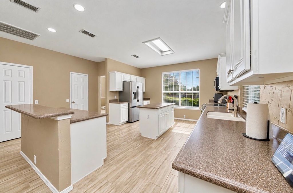 1808 Lacey Oak Lane, Keller, TX 76248 — photo 4