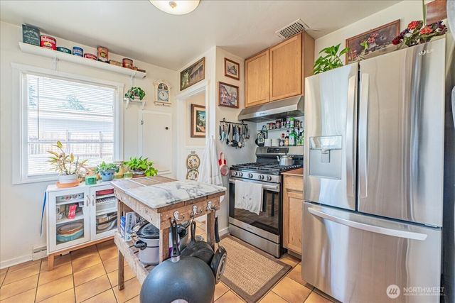 616 S Union Avenue, Tacoma, WA 98405