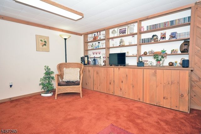 40 Giles Biondi Ct, Bound Brook Boro, NJ 08805