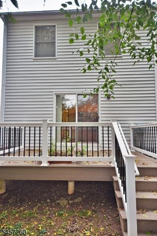 40 Giles Biondi Ct, Bound Brook Boro, NJ 08805