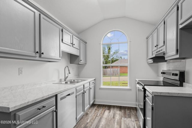 303 Audubon Circle, Brandon, MS 39047