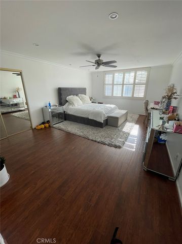 14521 Benefit Street 306, Sherman Oaks, CA 91403