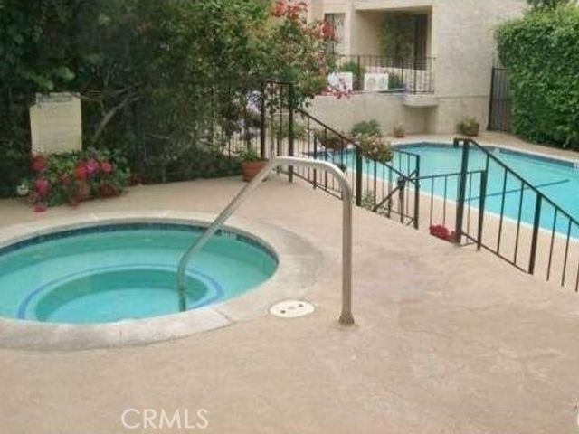 14521 Benefit Street 306, Sherman Oaks, CA 91403