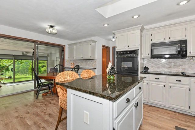 W7676 Stacey LANE, Whitewater, WI 53190