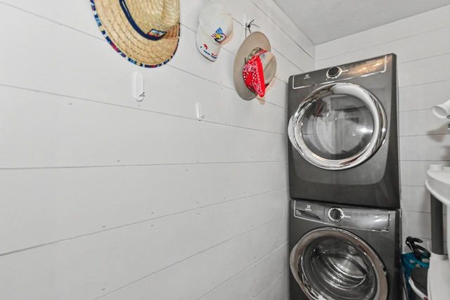 W7676 Stacey LANE, Whitewater, WI 53190