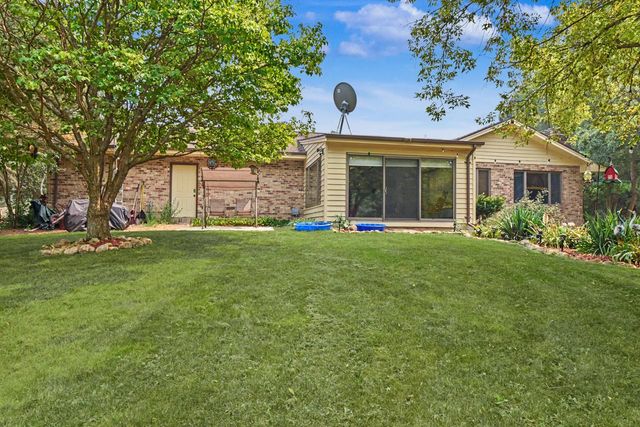 W7676 Stacey LANE, Whitewater, WI 53190