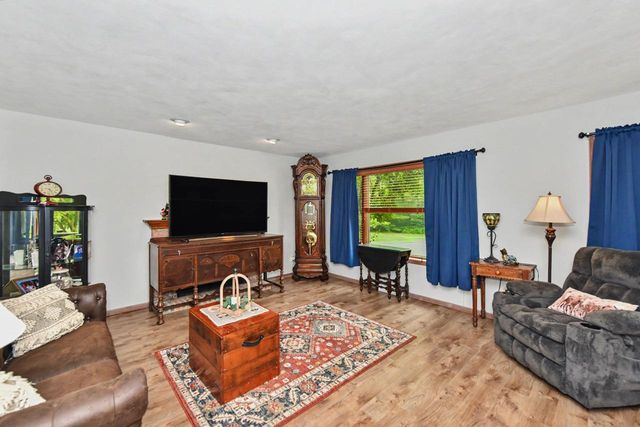 W7676 Stacey LANE, Whitewater, WI 53190