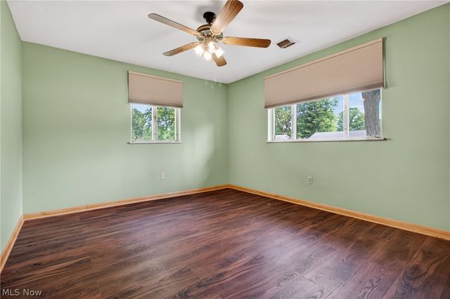 147 Georgette Drive, Grafton, OH 44044