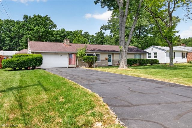 147 Georgette Drive, Grafton, OH 44044