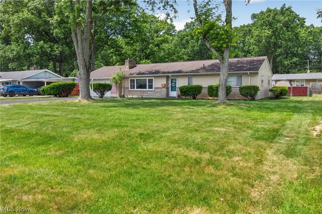 147 Georgette Drive, Grafton, OH 44044