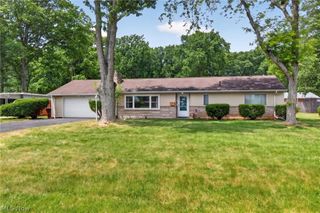 147 Georgette Drive, Grafton, OH 44044
