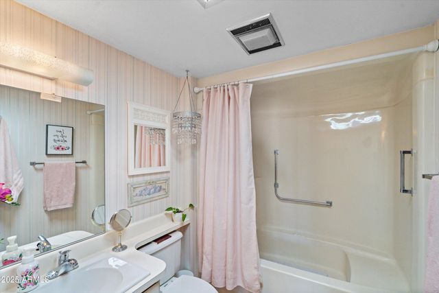 10410 W CAMPANA Drive, Sun City, AZ 85351