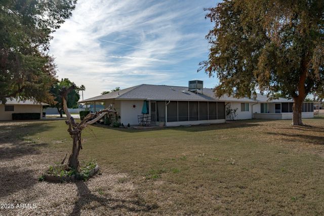 10410 W CAMPANA Drive, Sun City, AZ 85351