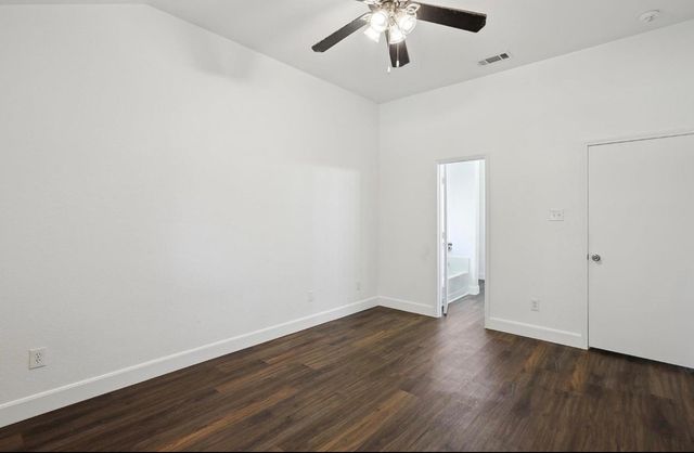 1446 Sax Leigh Drive, Dallas, TX 75241