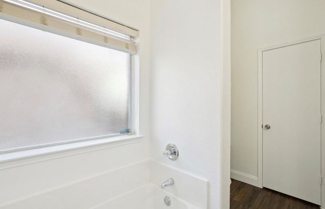 1446 Sax Leigh Drive, Dallas, TX 75241