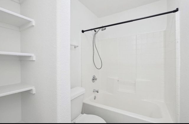 1446 Sax Leigh Drive, Dallas, TX 75241