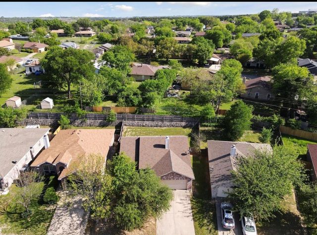 1446 Sax Leigh Drive, Dallas, TX 75241