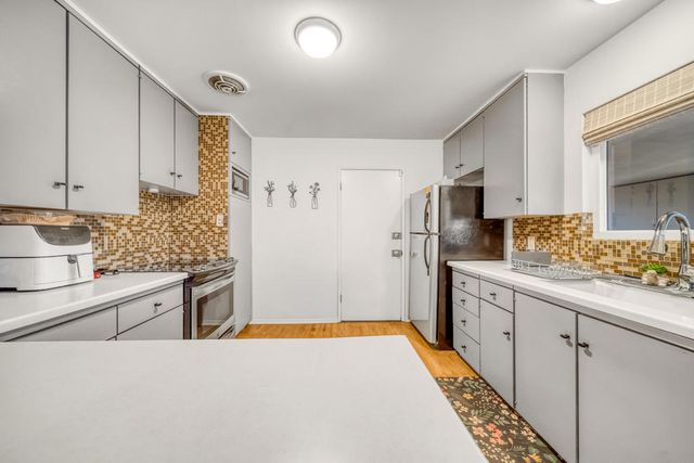 77265 California Drive, Palm Desert, CA 92211