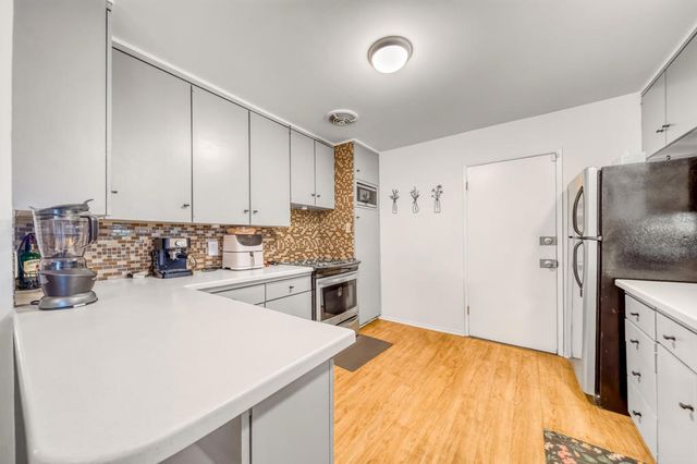 77265 California Drive, Palm Desert, CA 92211