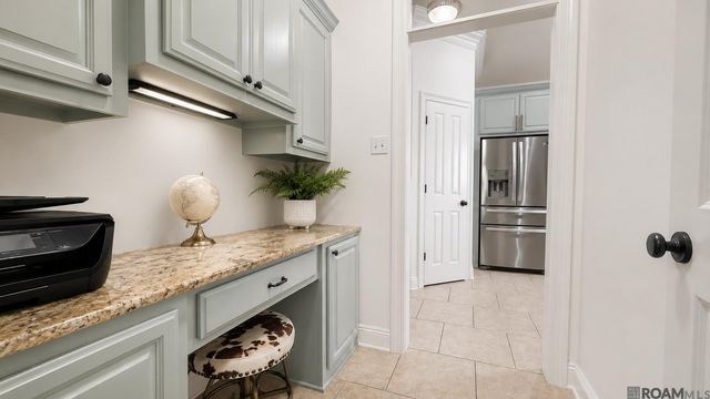 15242 Mistybrook Dr, Baton Rouge, LA 70816