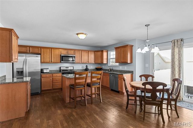 3469 Chippewa Drive, Shiloh, IL 62221