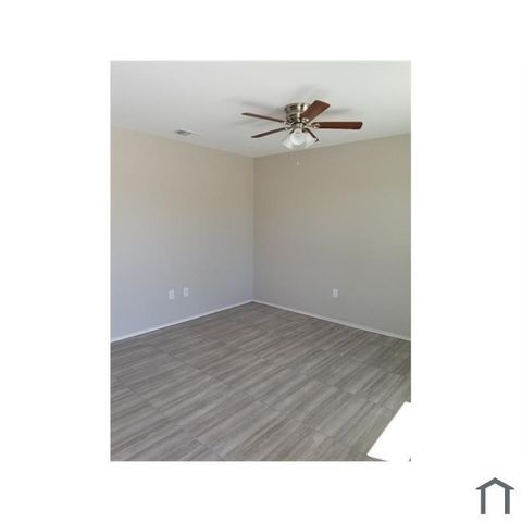 2937 Ruth St, Corpus Christi, TX 78405