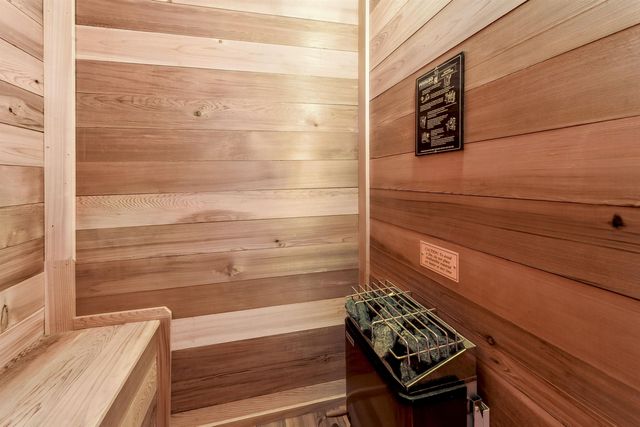 12611 Muhlebach Way, Truckee, CA 96161