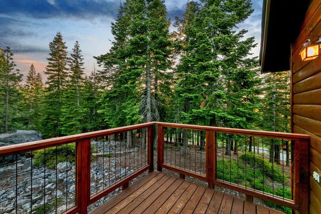 12611 Muhlebach Way, Truckee, CA 96161
