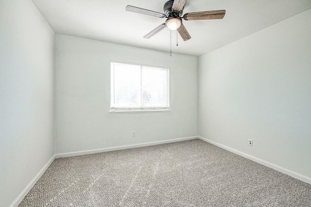 2836 Griffith Avenue, Clovis, CA 93611