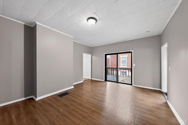 1954 Maple Avenue, Norwood, OH 45212