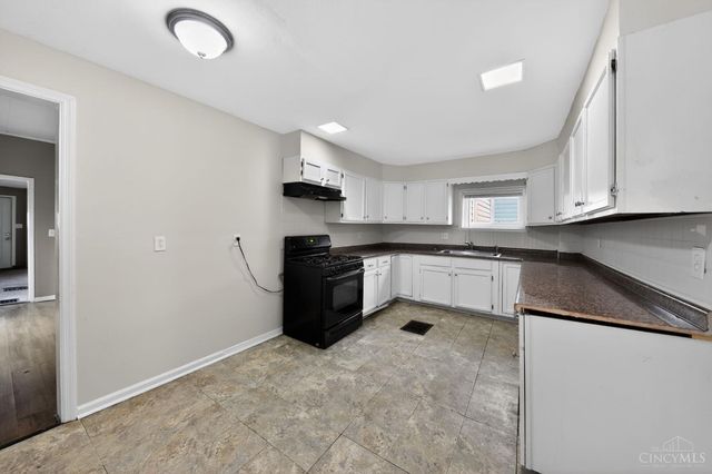 1954 Maple Avenue, Norwood, OH 45212