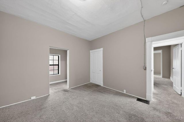1954 Maple Avenue, Norwood, OH 45212