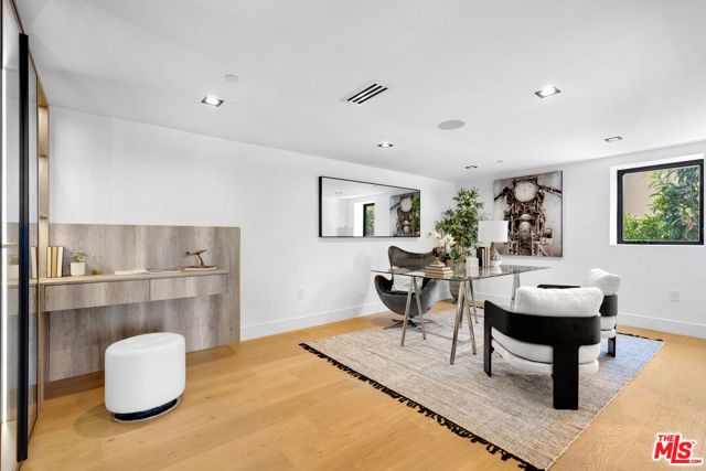 16800 Oak View Drive, Encino (los Angeles), CA 91436