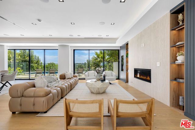 16800 Oak View Drive, Encino (los Angeles), CA 91436