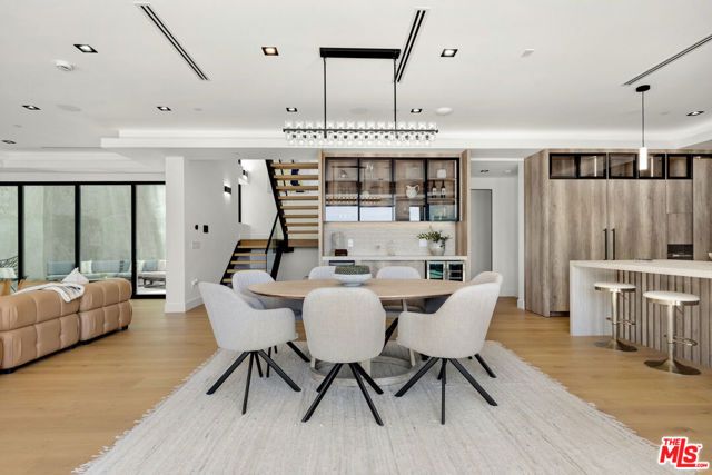 16800 Oak View Drive, Encino (los Angeles), CA 91436