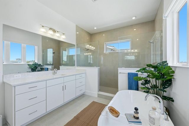 5935 REDBAY BOULEVARD, Bradenton, FL 34210