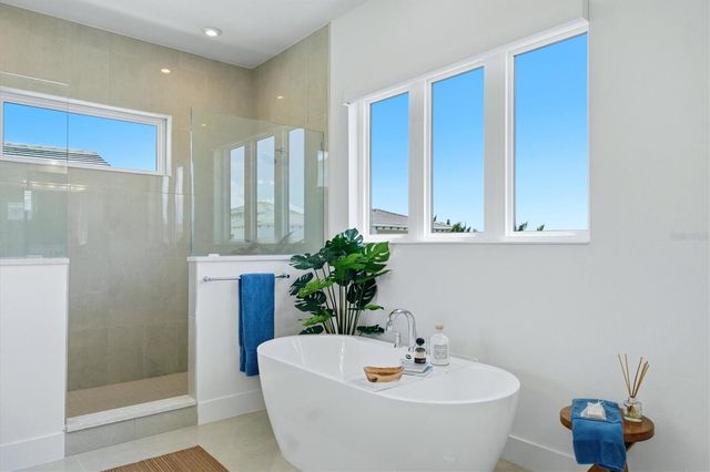 5935 REDBAY BOULEVARD, Bradenton, FL 34210