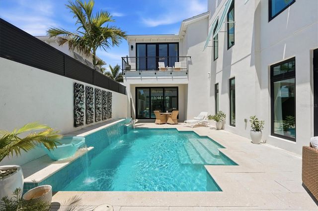 5935 REDBAY BOULEVARD, Bradenton, FL 34210