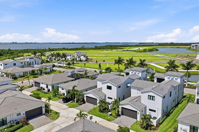 5935 REDBAY BOULEVARD, Bradenton, FL 34210