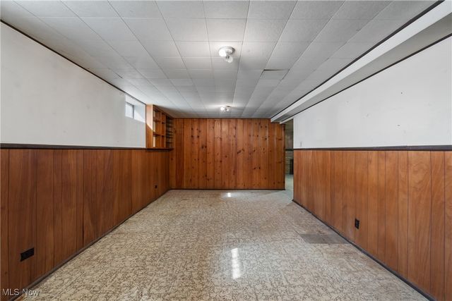 1638 Harden Drive, Barberton, OH 44203