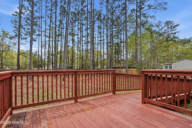 203 Hadnot Drive, Swansboro, NC 28584