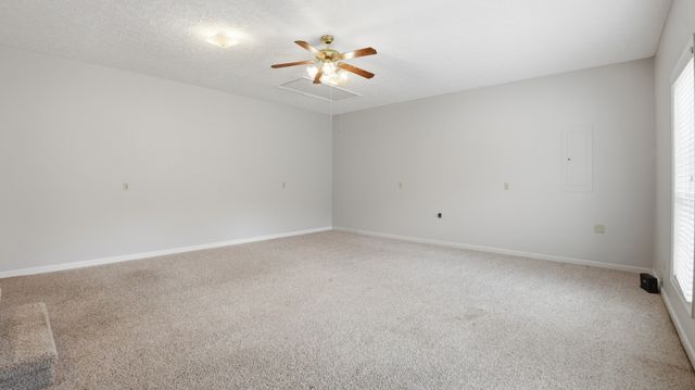 203 Marks Ave, Tullahoma, TN 37388